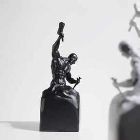 Decoração de Sala Resina Estátua Homem Esculpindo House Vision